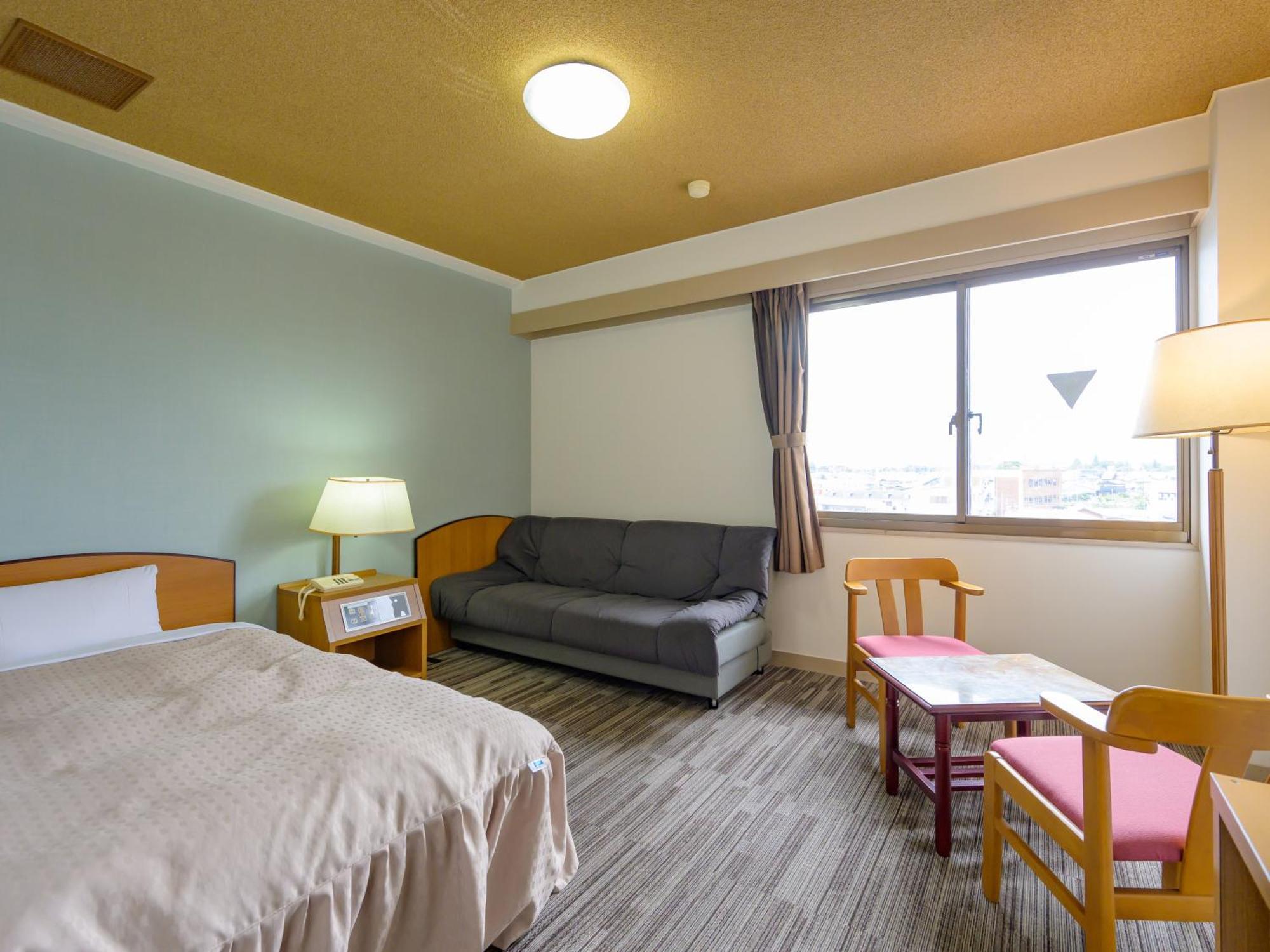 Hisai Green Hotel Цу Екстериор снимка